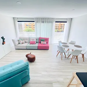 https://la-maison-de-medano.tenerifehoteles.net