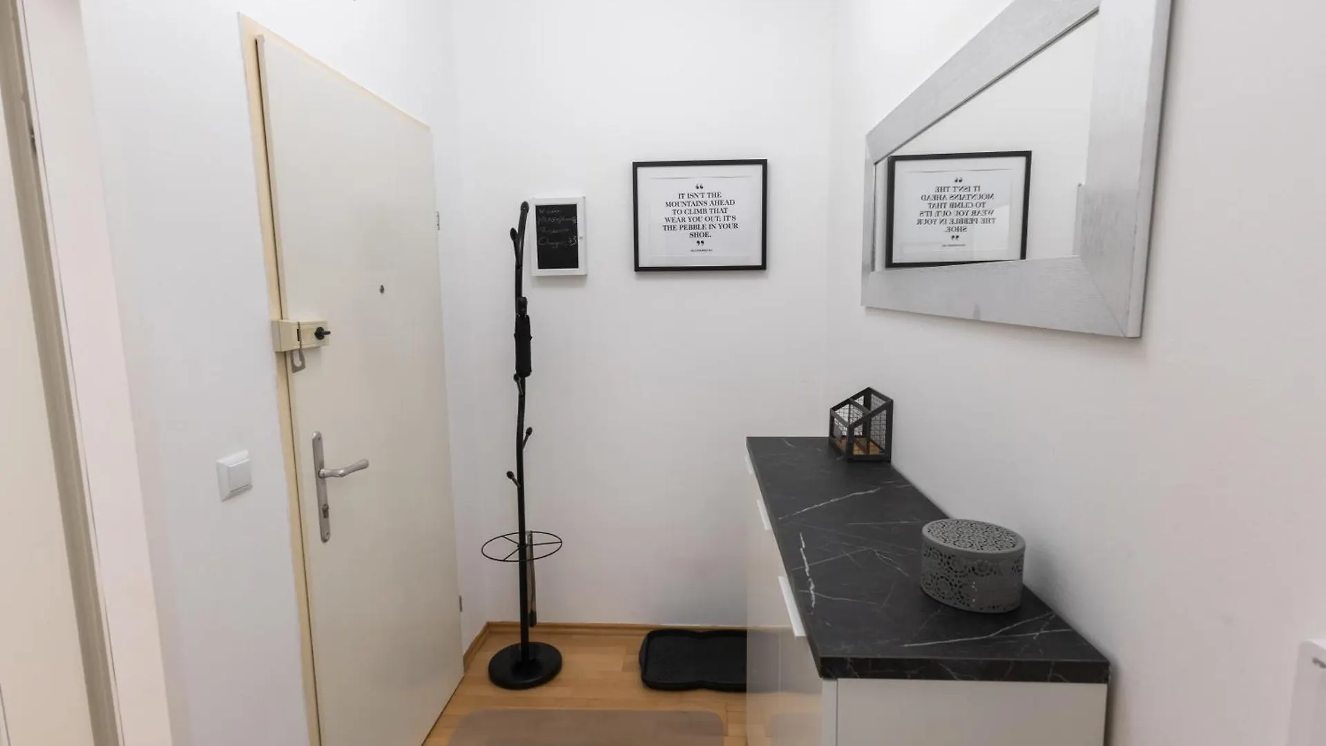 Apartment Ferienwohnung Palais Petrus Wien